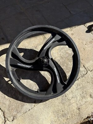 Mongoose Brawler 20 inch BMX Bike - Black - Image 1 of 3