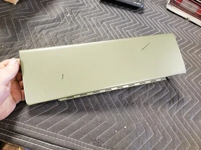 Wildcat Electra Lesabre 1968 bonita guantera pestillo de puerta y bisagra adjunta Buick Foto 1 de 4