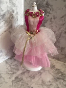 Vestido Bailarina Exclusivo Disney Muñeca Barbie La Bella Durmiente Aurora Briar Rose - Imagen 1 de 10