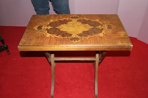 Antique Ornate Vintage 1930's Mahogany Walnut Inlay Folding Parlor Lamp Table Cover