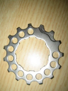 Shimano Ritzel 15T!NEU! - Bild 1 von 3