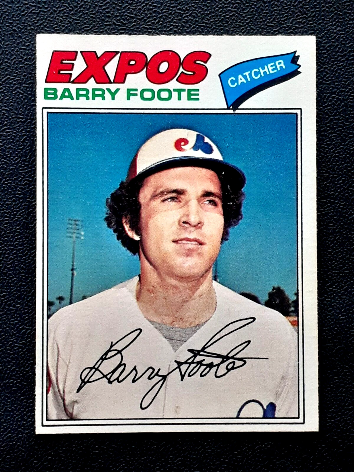 BARRY FOOTE 1977 O-PEE-CHEE 77 NO 207 NRMINT+          56946