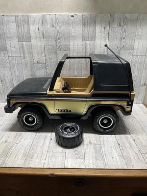 Винтажный черный/золотой металлический блейзер Tonka длиной 17 дюймов MR-970 Bronco США 1979 г. - Изображение 1 из 4