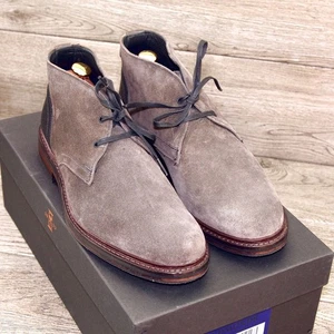 * Neu im Karton * 525 $ Allen Edmonds CYRUS Chukka 8 D grau Wildleder * neue Zedernbäume - Bild 1 von 13