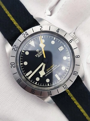 Tudor Black Bay Pro GMT 39mm Chronometer Ref: M79470 *FULL SET* - Bild 1 von 4