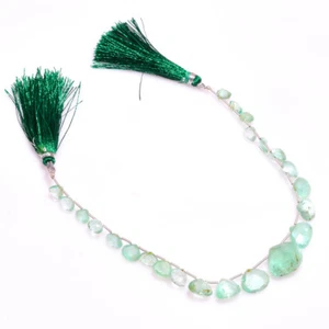 Beautiful Emerald Faceted Heart Shape Precious Loose Gemstone Beads Strand - Picture 1 of 4