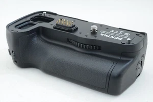 [Mint] Pentax D-BG4 Battery Grip Genuine for K-7 K-5 K-5II K-5IIs 6451#J0630 - Picture 1 of 9