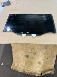 2005-2012 nissan titan tinted rear sliding window w/ defrost OEM 06 07 08 09 10 - Picture 1 of 6