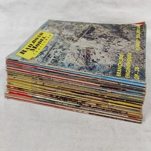 Railroad Model Craftsman Magazine Mixed Lot of 25 Magazines ~ Years 1952 - 1967 - Picture 1 of 24