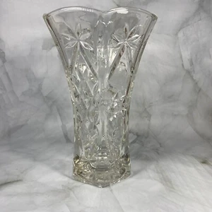 Vintage Hazel Atlas Starburst Pressed Glass Vase 10 in. - Picture 1 of 9