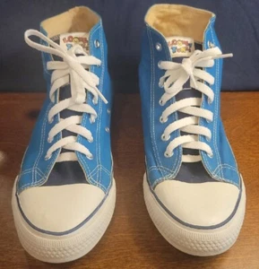 Vintage LOONEY TUNES Tweety Bird High Top Shoes Size 9.5  From 1994 RARE Shoes!! - Picture 1 of 14