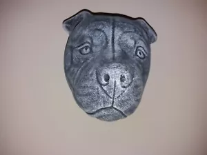 stone/concrete garden ornament of a staffy plaque in black and white - Picture 1 of 7
