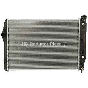 Repuesto radiador para 93-02 Chevy Camaro 93-02 Firebird V6 3,4 L 3,8 L GM301028 - Imagen 1 de 2