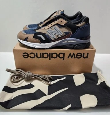 New Balance 920 Navy Beige Black Made in England Men's Shoes Sz 10 (M920INV) - Image 1 of 4