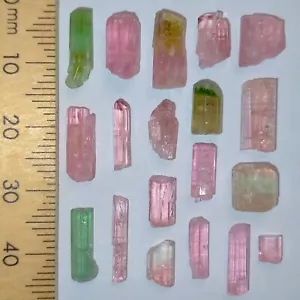 Tourmaline rough crystals loose uncut gemstones pink green Elbaite lot 30.2ct - Bild 1 von 6