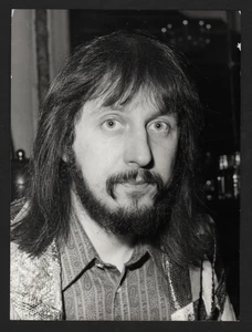 JOHN ENTWISTLE THE WHO Bassist at TOMMY Awards 1973 Original Photo 6 x 8 Type 1 - Picture 1 of 2