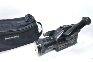 Panasonic NV-G101B Camcorder Handycam Wide Lens x8 wide VHS-C Movie Cam UNTESTED - Picture 1 of 8