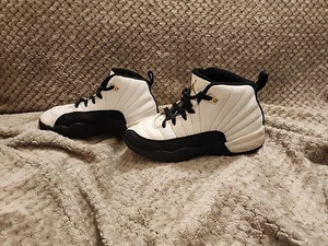 Air Jordan 12 Retro “Royalty” Taxi 151186-170 Ps Preescolar Niños Grandes Talla 2Y - Imagen 1 de 6