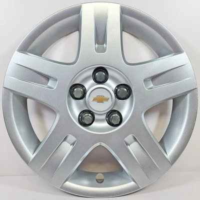 👀 ONE 2006-2008 Chevrolet Malibu / HHR # 3015 16" Hubcap Wheel Cover # 09595819 - Image 1 of 4