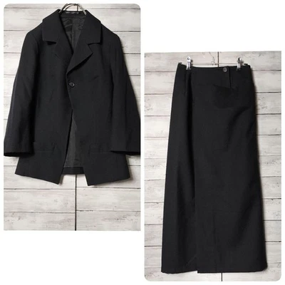 JUEGO CHAQUETA Y FALDA GABARDINA LANA YOHJI YAMAMOTO AÑOS 90 USADA CON LETRAS REDONDAS Foto 1 de 4