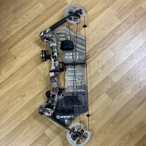 New Barnett Mossy Oak Vortex Hunter G3 2027MO 45-60lbs - Picture 1 of 24