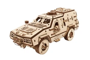 Mechanical UGEARS wooden 3D puzzle Model Dozor-B Combat Vehicle Constructor kit - Picture 1 of 10