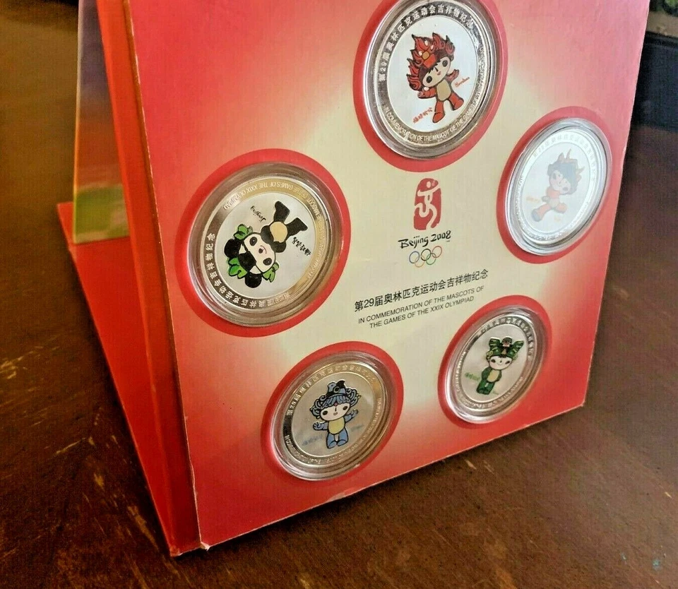 EDICIÓN LIMITADA 2008 Mascota Juegos Olímpicos de Pekín 5 Monedas Plata Sobre Bronce Caja Set Foto 1 de 3