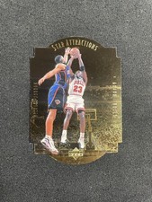 1997-98 Upper Deck Collectors Choice Star Attractions Gold Michael Jordan #SA1