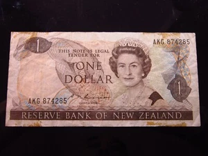 New Zealand 1 Dollar ND 1981-1992 4285h90 P169 Reserve Bank Elizabeth II Money - Picture 1 of 2