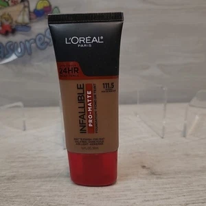 Base L'Oreal Infalible 24HR Pro-Matte Acabado Mate 1 OZ NUEZ MOSCADA 111.5 - Imagen 1 de 4