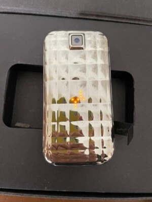 Samsung Diva GT-S5150 Rarissimo Argento Funzionante Con Caricabatteria e Scatola - Immagine 1 di 4