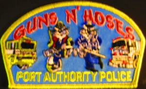 NY: Port Authority Police Guns N' Hoses - Foto 1 di 2