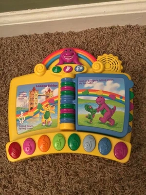 Винтаж 2001 Mattel Barney Музыкальные Детские Рифмы Фортепиано Книга Игрушка Работает - Изображение 1 из 4