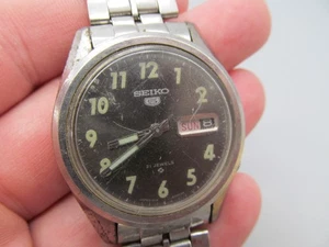Seiko 5 21 Jewels Vintage Men’s Wristwatch Black – Running Runs - Picture 1 of 6