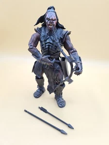 LORD OF THE RINGS LURTZ URUK-HAI TOY BIZ ACTION FIGURE FELLOWSHIP SERIES A6 - Picture 1 of 4