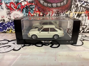 FORD ESCORT RS TURBO WHITE NEO SCALE MODELS 44951 1/43 RARE - Foto 1 di 3