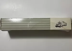 Vintage CF Tonkin Consolidated Freightways Semi Truck Diecast Trailer 1:53 Scale - Picture 1 of 5