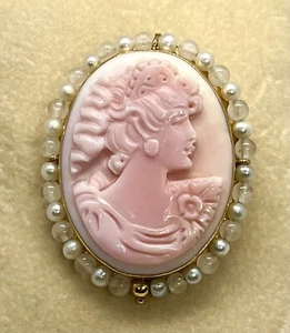 Cammeo In Conchiglia Rosa 35 Mm Montato Con Oro Giallo 14kt Spilla/Pendente - Picture 1 of 5