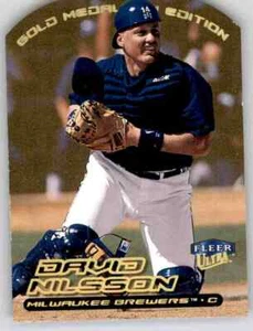 2000 Fleer Ultra Gold Medallion Die Cut Dave Nilsson Foil Refractor Brewers #52 - Picture 1 of 2