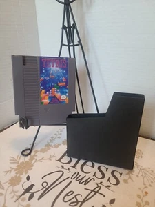 Vintage NINTENDO ENTERTAINMENT SYSTEM - TETRIS GAME - USED 1985 NES - Picture 1 of 3