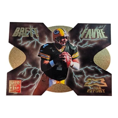 1997 Score Board Pro Line DC Brett Favre Xtra Effort Die Cut Gold #XE4 #'d /1000 - Image 1 of 2