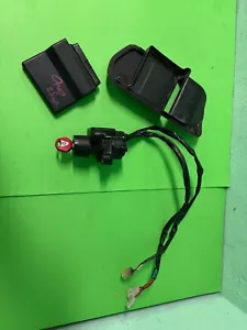 YAMAHA YZF - R1 YZF-R1 1000 5VY 04-06 ECU / CDI with it's keylock and key - Picture 1 of 9