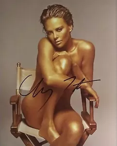 Charlize Theron firmato 8x10 - Foto 1 di 1