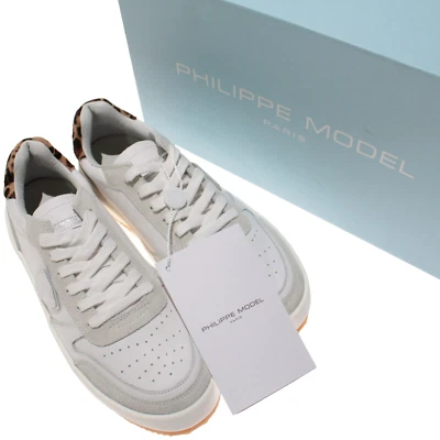 Philippe модель NWB низкий верхний кроссовок размер 38 (США 8) в белый/мульти кожи/замши - Изображение 1 из 4