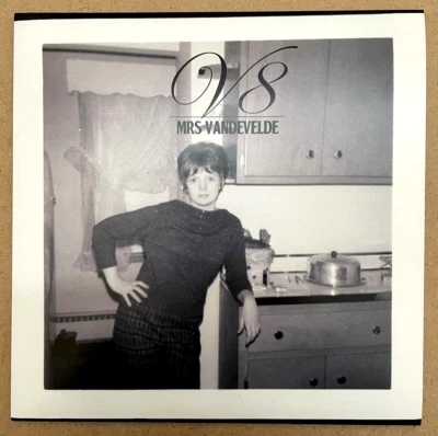 V8 / Donnie Vie - Mrs Vandevelde 7" Single Ltd Edtn Coloured Vinyl Enuff Z'Nuff - Image 1 of 4