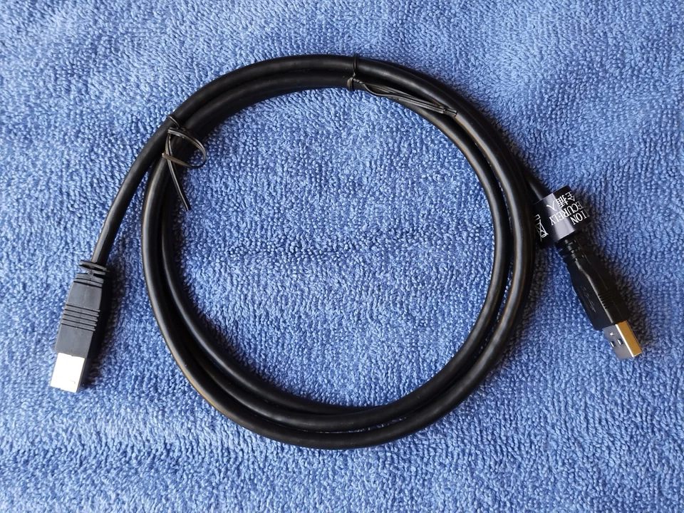 5-Foot USB 3.0 Cable USB-A to USB-B [Type A/B - M/M - Super Speed] - Image 1 of 3