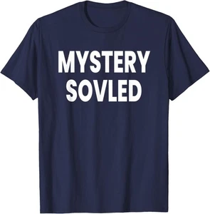 Mystery Solved T-Shirt Hoodie - Bild 1 von 11