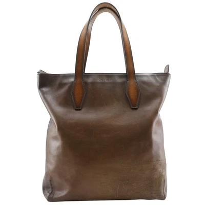 Berluti модернистский вертикальный сумка с короткими ручками каллиграфии скрит коричневый телячьей кожи мужской - Изображение 1 из 4