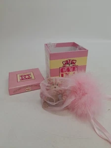 Robert Harrop Bagpuss "Good Luck" Cat in a Bag Sammelfigur 2007 OVP - Bild 1 von 12