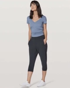 Lululemon Size 8 Nulu Rejuvenate Croped Pants Joggers Pockets Dark Gray - Picture 1 of 16